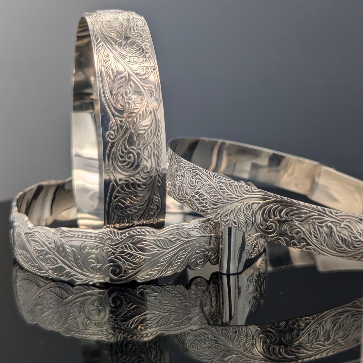 Ferngully Embossed Scroll clasp Bracelet