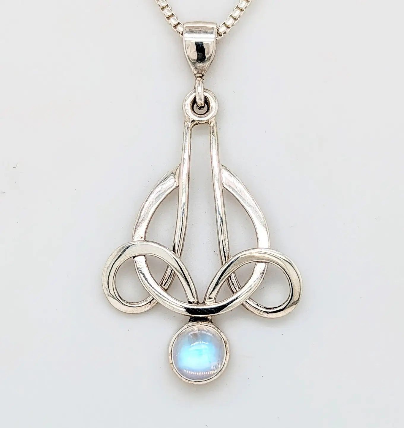 Intertwines Forged Silver and Moonstone